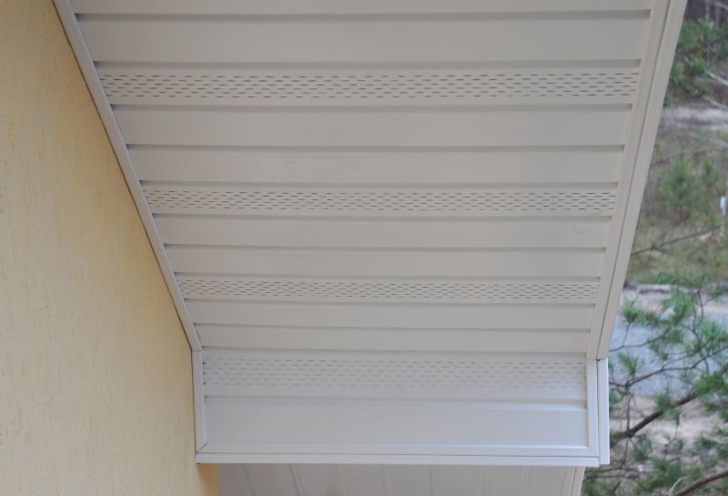 Soffit Replacement in Kansas City, KS